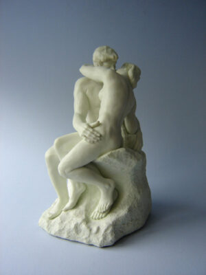 Sculptuur de Kus van Rodin klein